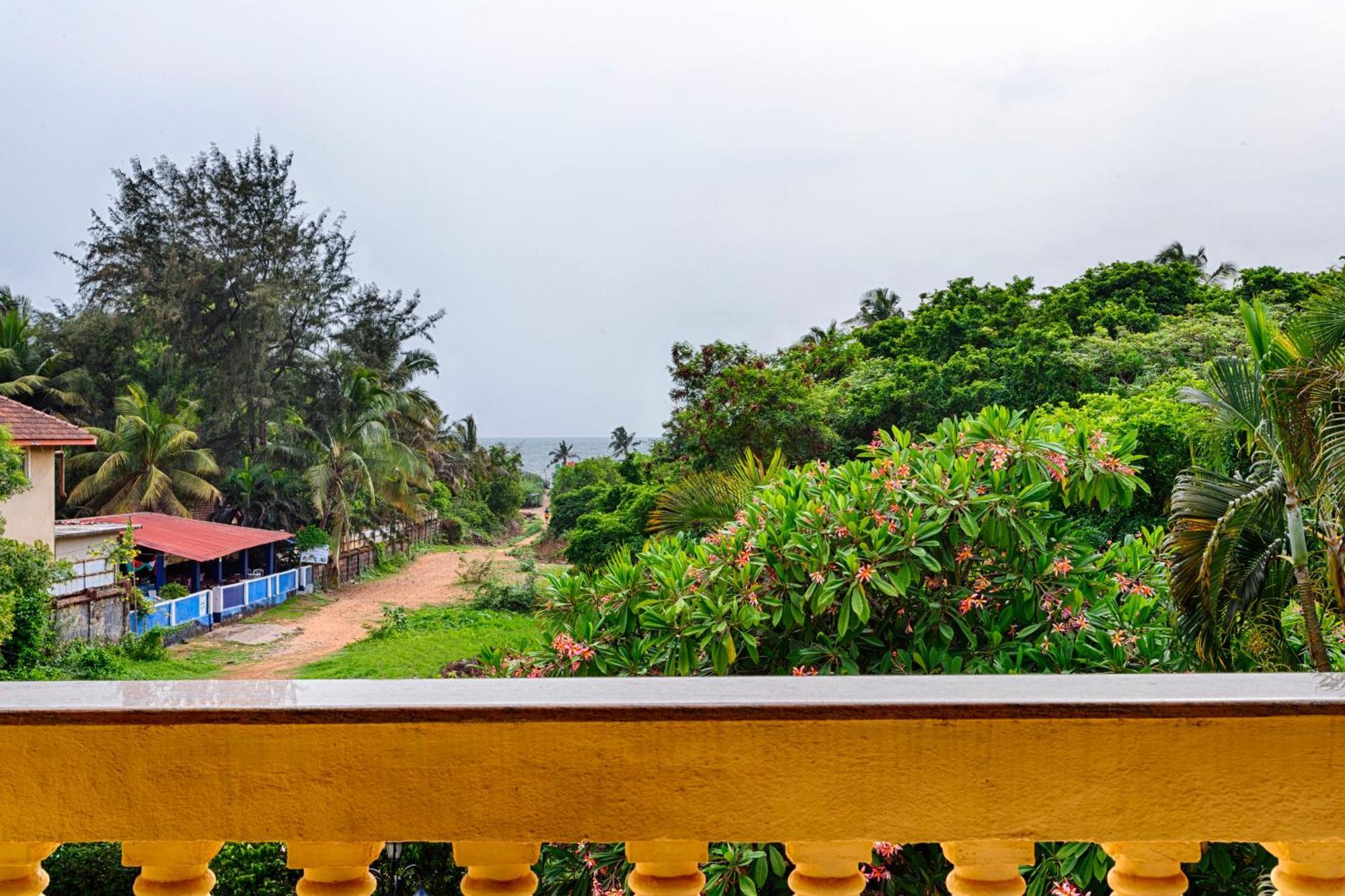 De Mandarin Beach Resort Suites & Villas, Candolim Εξωτερικό φωτογραφία